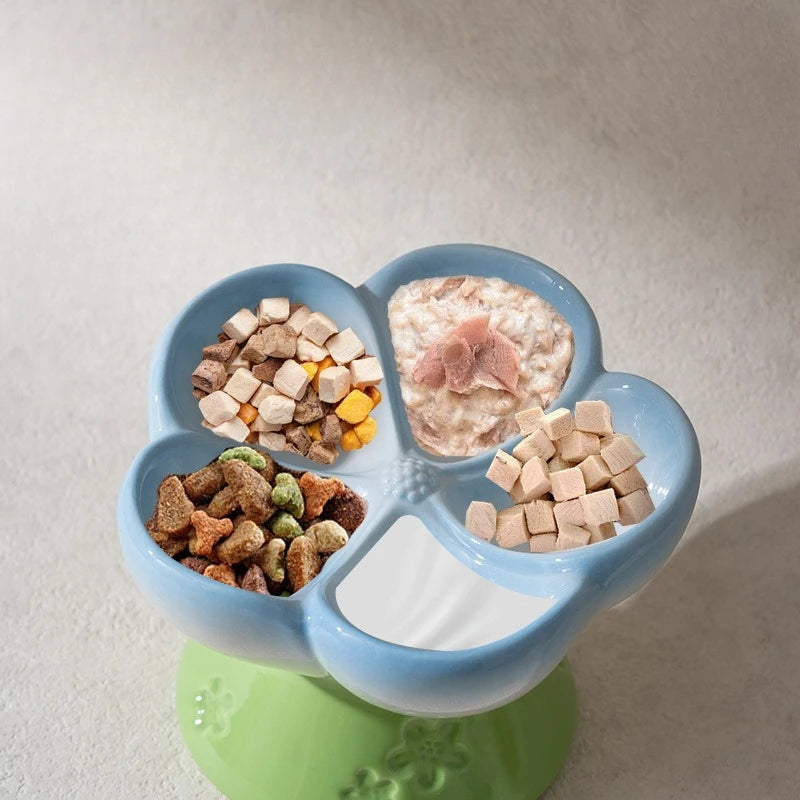Pet bowl with seed like sections