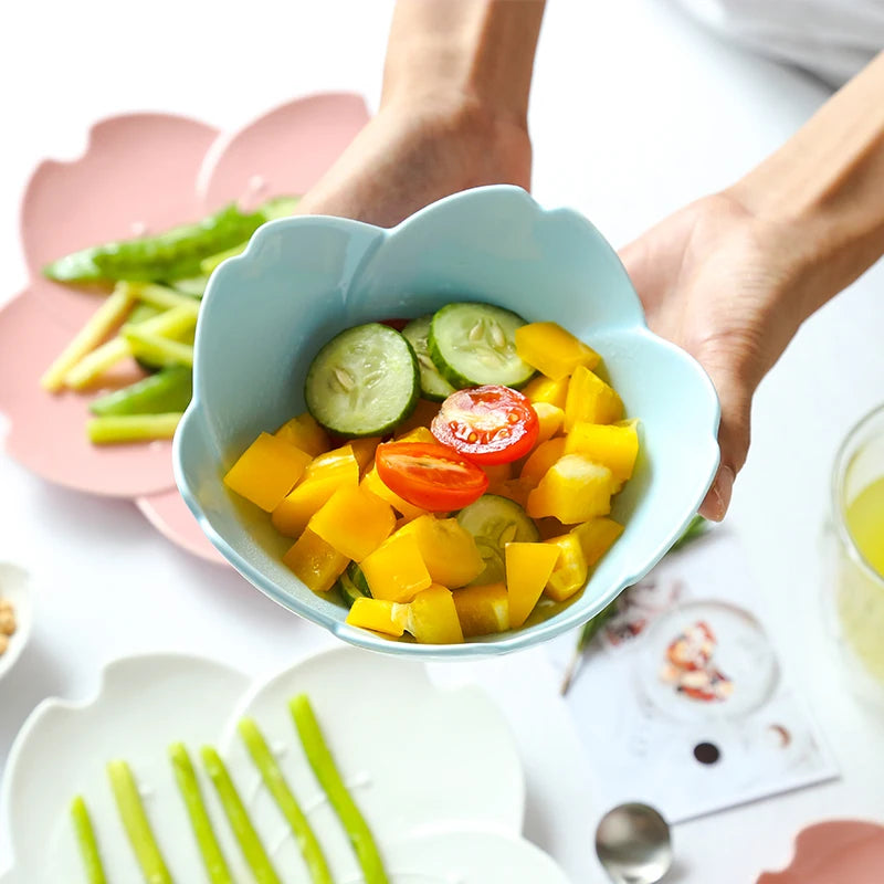 Sakura shaped ceramic bowls and plates