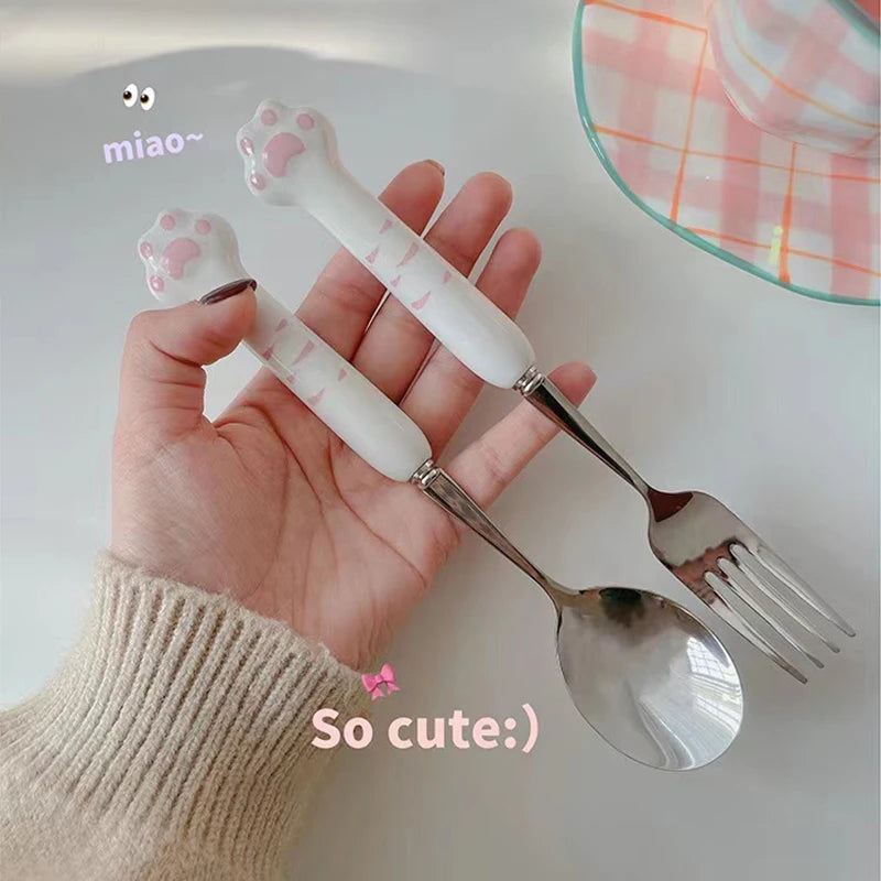 Cat paws tableware